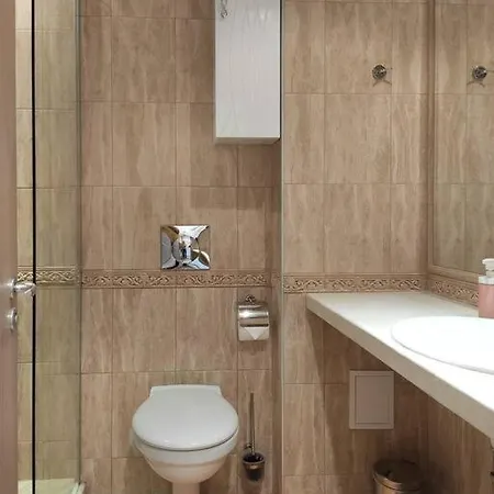 Beachfront Panoramic Flat @ South Bay Apartman Várna